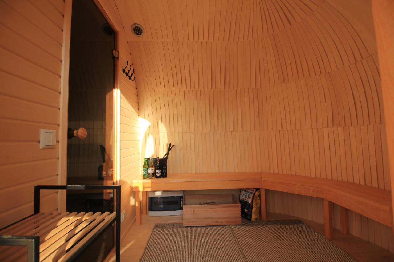 Kuldallika Igloo House And Iglusauna Kullamae Bagian luar foto